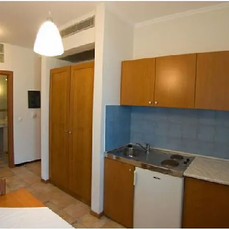 Gi Ga Mar Aparthotel Kriopigi