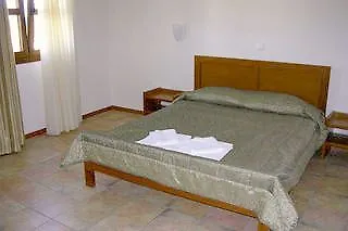 Gi Ga Mar Aparthotel Kriopigi