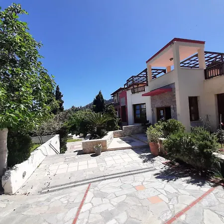 Apartmanhotel Gi Ga Mar 3*