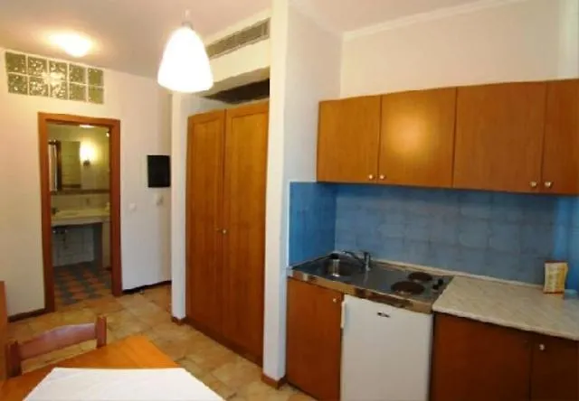 Gi Ga Mar Apart Otel Kriopigi